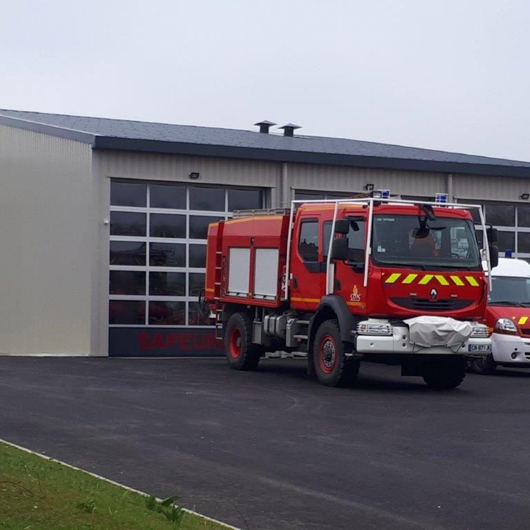 portes_vitrees_sur_caserne_pompiers_SDIS21